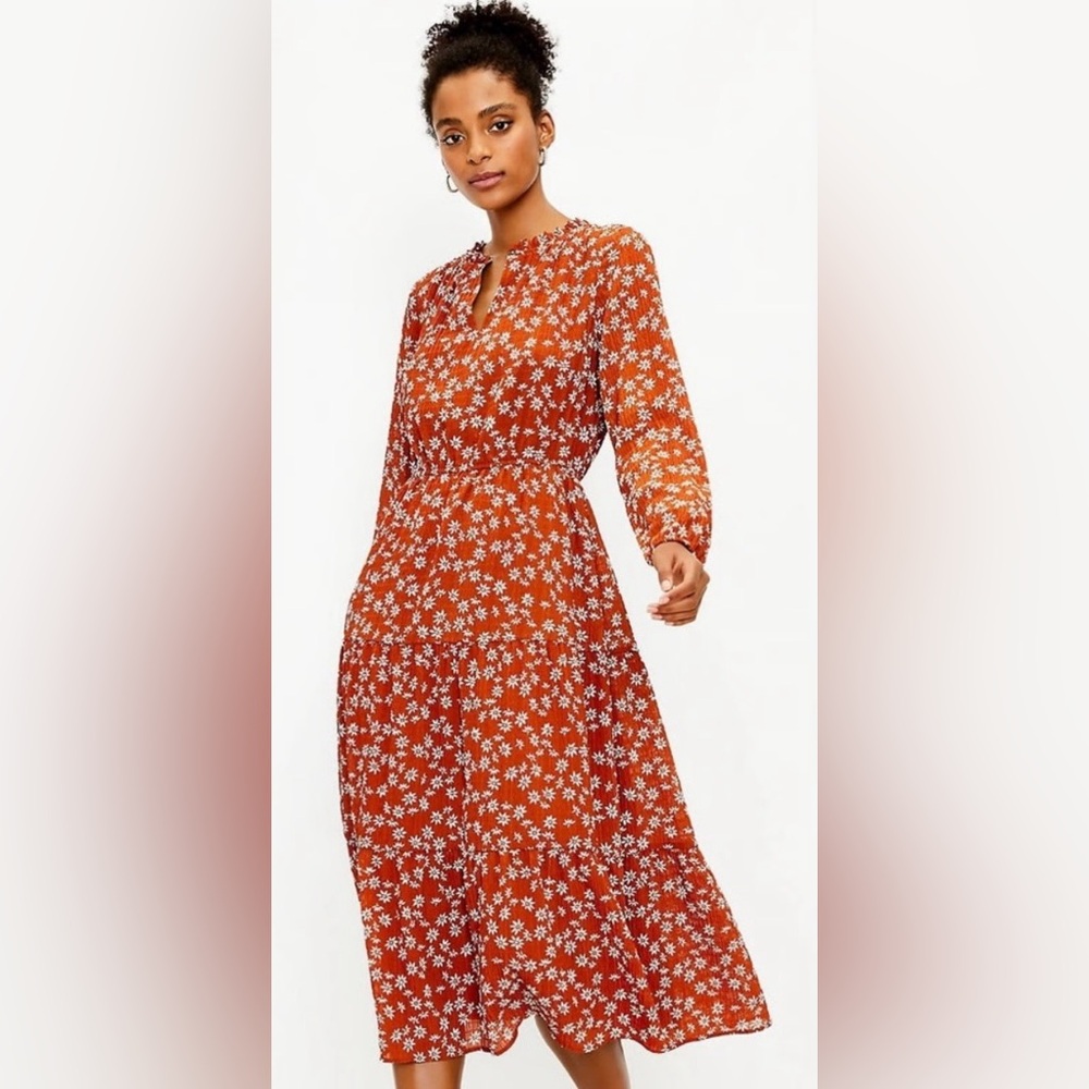 NWT Loft Amber and White Floral Print Long Sleeve Tiered Dress